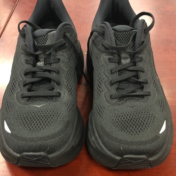 Women’s Sz 10.5 Hoka Bondi 9 Black Running Shoes - Picture 3 of 6